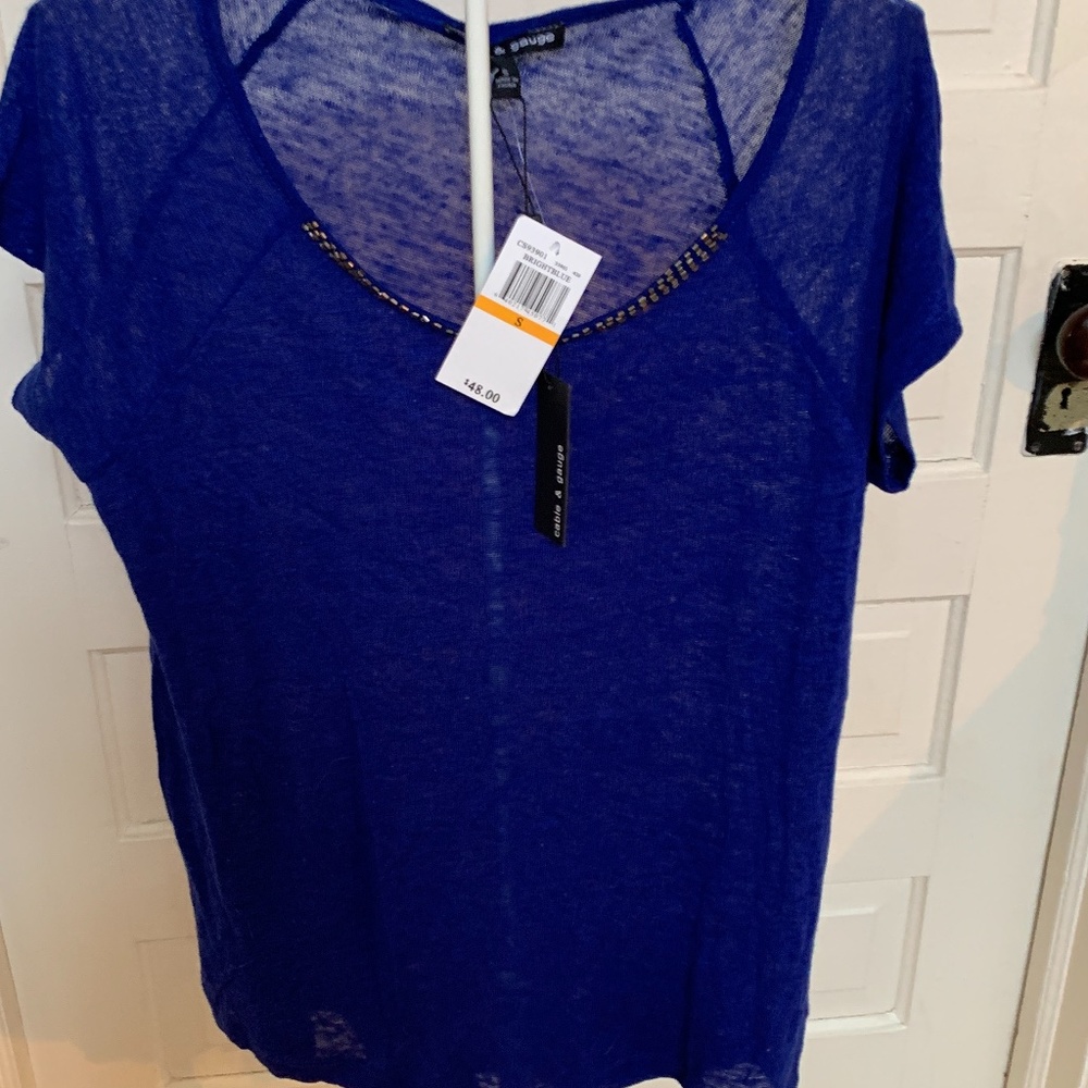 Cable and gauge linen abs‎ viscose top. NWT